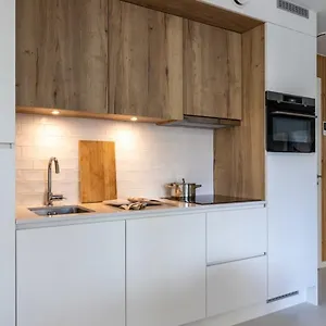 https://modern-2-bedroom-apartement-located-in-the-centre-of-ostend.bruges-hotels.info